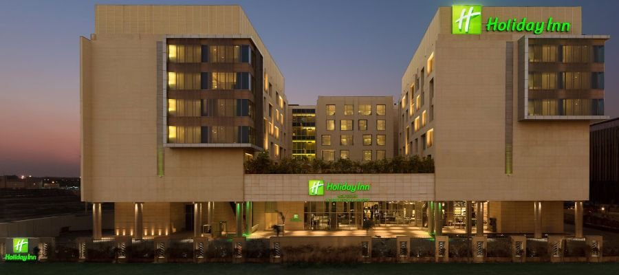 Holiday Inn Hotel Escorts Banner